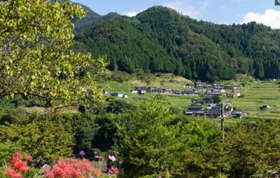 ​对比中国的农村，再看看日本的农村，差距真的太大了