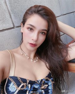 ​盘点悄悄变脸的泰国女星，Vill日渐网红，Bow显精致