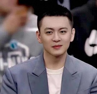 ​从出轨的那一刻，杨鸣注定身败名裂