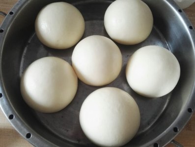 ​做戗面馒头，只需一次醒发，暄软筋道，麦香味浓，看一遍就会