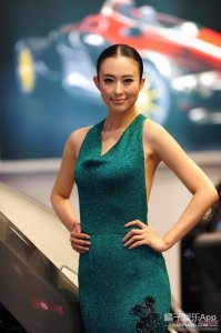 ​新晋辣妈兽兽 贵妇级护肤品扒一扒！