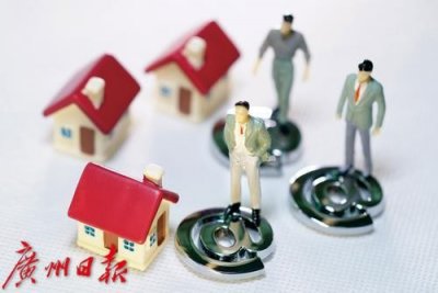 ​拒不执行生效判决还辱骂法官？＂老赖＂被罚款1万元