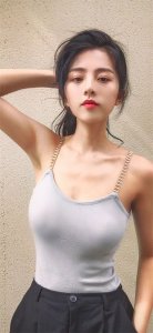 ​抖音潮图文字壁纸，美女高清唯美壁纸