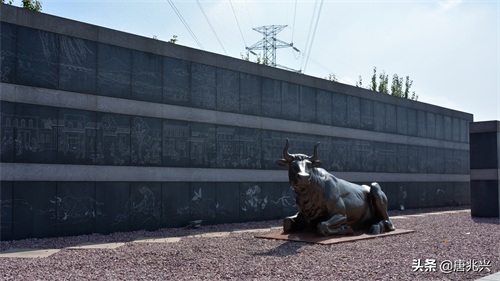 魅力辽宁 | 在营口东站候车，欣赏站前公园风景