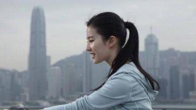 ​刘亦菲唱姐姐妹妹站起来(刘亦菲赵灵儿神仙姐姐)