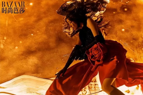 佟丽娅西域造型梦幻写真, 变身神秘美艳的古漠女侠