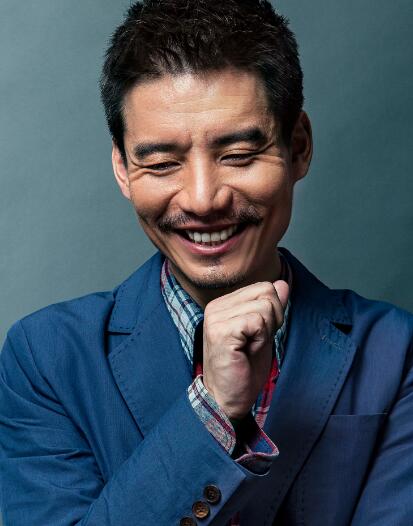 安家老油条扮演者是谁 爷叔在剧中被吐槽太显老