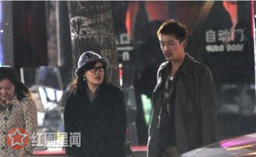 揭秘胡歌现在的女朋友是谁 胡歌住宅现身神秘女疑似新恋情