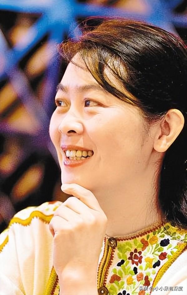 董宇辉:追星成功!中国最美女作家迟子建是被他带火的?