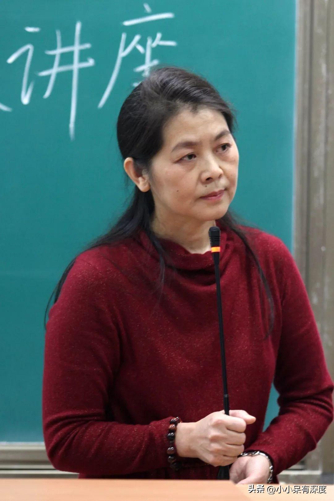 董宇辉:追星成功!中国最美女作家迟子建是被他带火的?