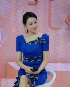 ​周群老公，安徽电视台主持人李彬近(安徽主持人周群搭档)