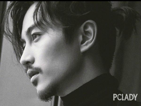 陈伟霆最帅气的发型（陈伟霆痞帅发型好酷）(15)