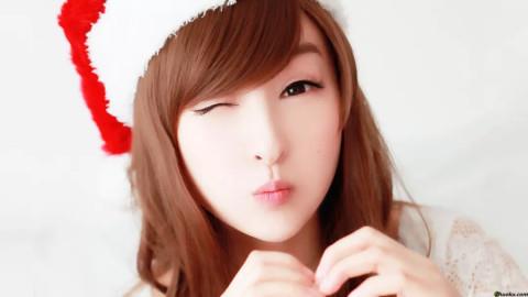 老同学女朋友生气了怎么哄