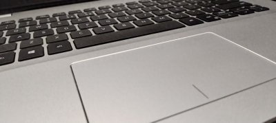 ​如何打开或关闭笔记本电脑上的触摸板功能？这么设置就可以了