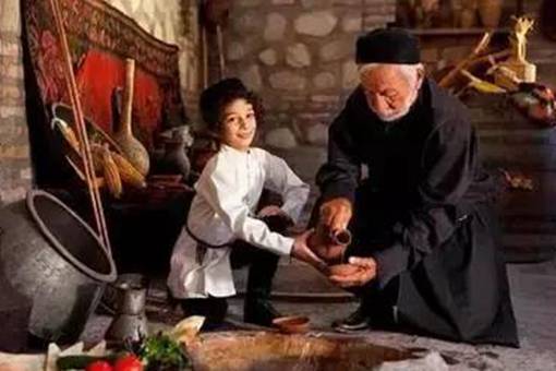 格鲁吉亚红酒什么档次?揭秘格鲁吉亚的红酒文化