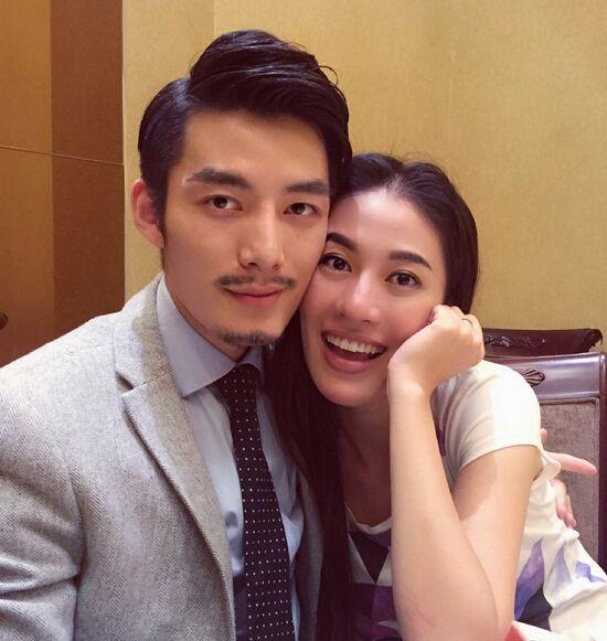 叶璇个人资料和图片新闻(42岁叶璇模样大变被疑整容!扮少女表情夸张难认,被指撞脸李依晓)