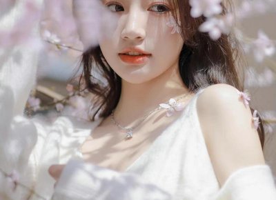 ​28岁男子爱上女技师(杭州小伙爱上已婚女技师)