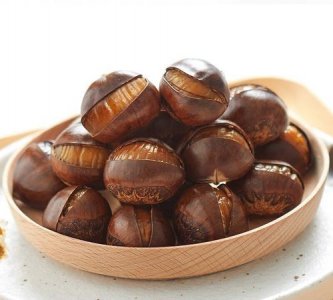 ​熟板栗常温下可以放多久，刚打下来淋过雨的板栗常温可以放多久？