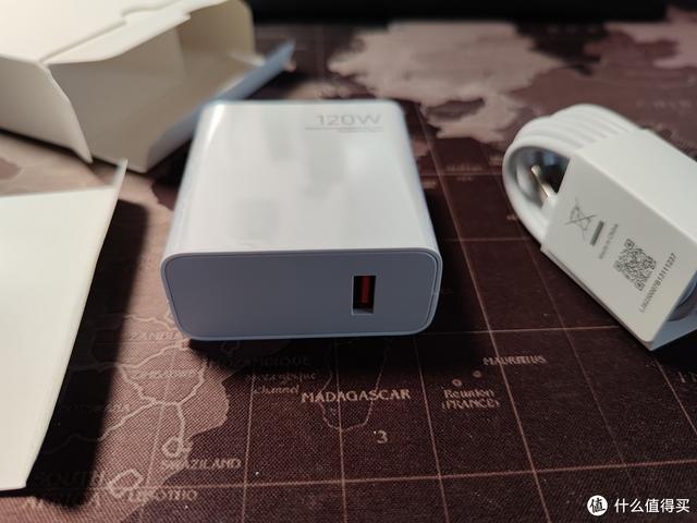 小米30w无线充电器测评（无线充电器最后的辉煌）(8)