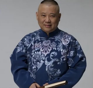 ​云鹤九霄辈分是怎么排的（德云社云鹤九霄是平辈吗）