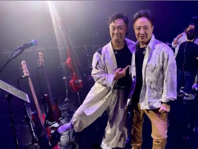 浮夸这首歌表达的意思（陈奕迅浮夸讲的是什么故事）