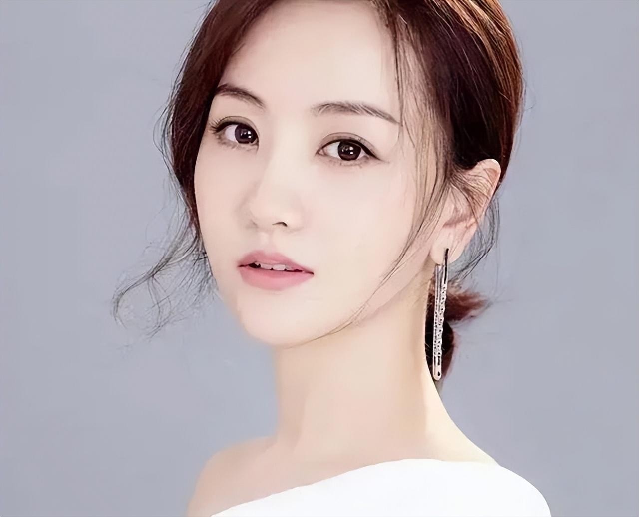 杨蓉陈晓在一起过吗(演员陈晓放弃杨蓉的原因)