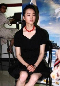 揭秘左小青：从‘氧气美女’到实力派女演员的成功之路