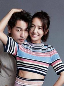 为什么雷佳音出道18年没有绯闻？看看他的妻子就知道了