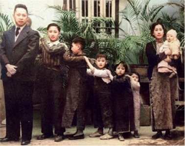 ​1939年，叶挺一家拍了一张全家福，照片里最后一个孩子刚刚离世！