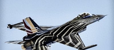 ​震撼！超越全球顶级战机，六代机终于揭开真面目！