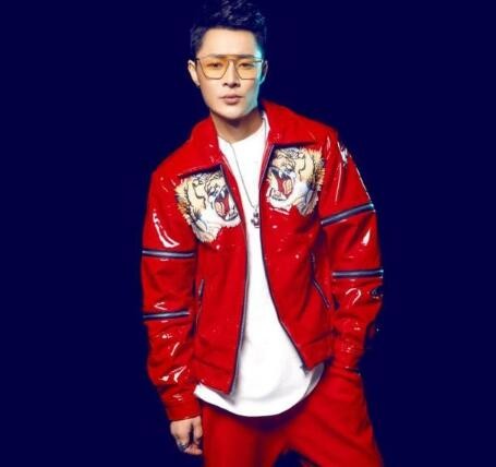 好嗨哟原唱是严少辰吗