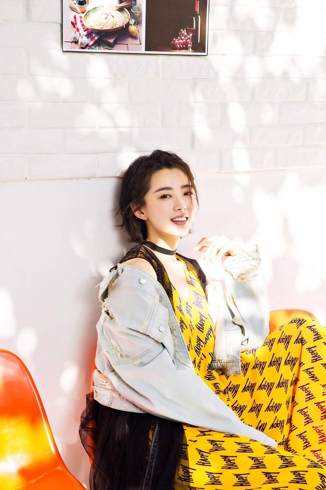 马大帅里小翠的结局(马大帅中的马小翠如今反差明显)(10)