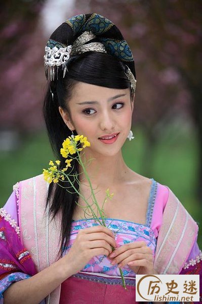 盘点古装戏中违背伦理的性感美艳绝世淫妇