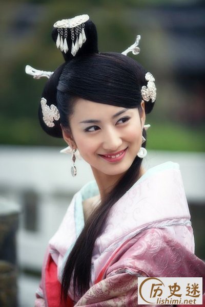 盘点古装戏中违背伦理的性感美艳绝世淫妇
