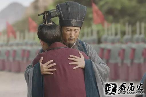 庞统和诸葛亮谁的成就更高?凤雏卧龙得一可安天下有道理吗?