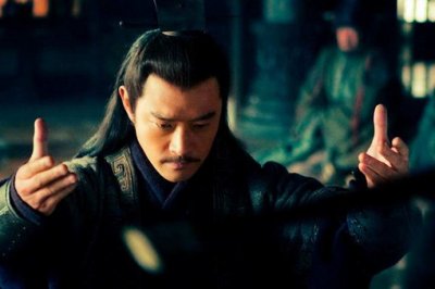 周瑜的一生有过怎样的贡献，周瑜是怎么死的?