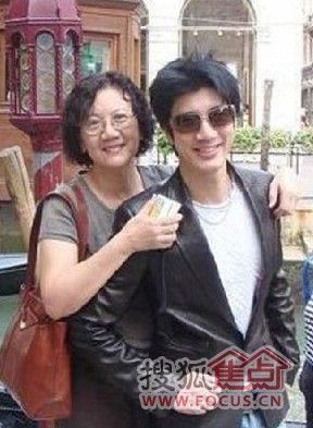 王力宏家世显赫