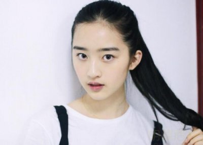 ​邓恩熙个人资料，邓恩熙为什么叫大公主